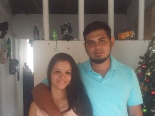 प्रोफ़ाइल की तस्वीर couplexxhotx