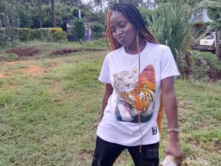 कामुक वीडियो चैट Creamymomma