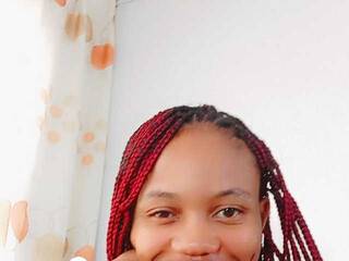 कामुक वीडियो चैट Creamyyellowxxx