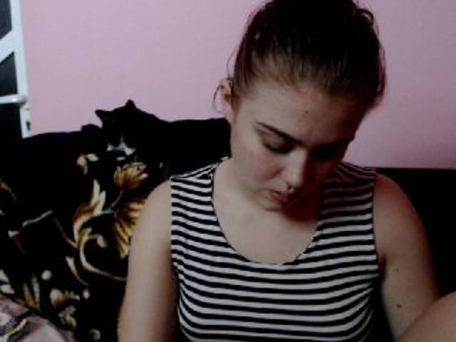 प्रसारण स्क्रीनशॉट cristina10