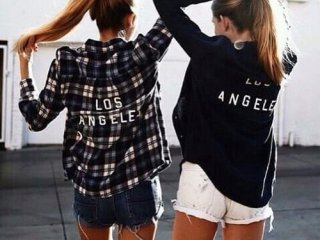 प्रोफ़ाइल की तस्वीर crystalgirls