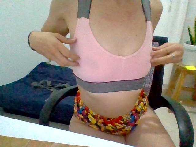 तस्वीरें CurlyHanna #horny#pircing#tongue#nipples#perfored#milf#hottest#deeptroat#flexiblity#happy#tits#mom#pussy#bj#deeptroat#tonguepussy#play#feet#lick#toys#perfored#piercing#tongue#enjoy#christmas#