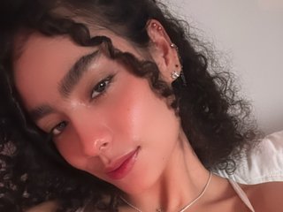 कामुक वीडियो चैट Victoria_Curly