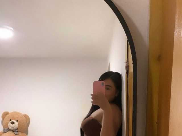 प्रोफ़ाइल की तस्वीर Curvy-Cutie