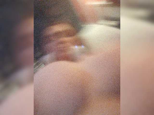 प्रसारण स्क्रीनशॉट CurvyMeg