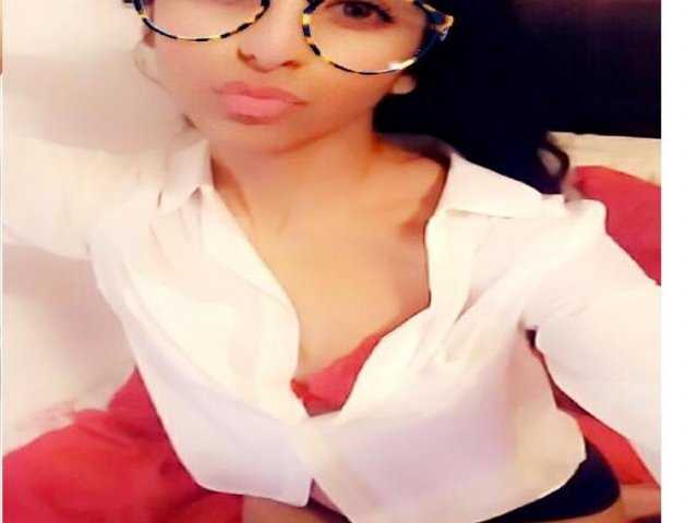 प्रोफ़ाइल की तस्वीर cutiebrown