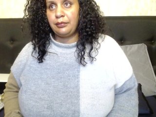 कामुक वीडियो चैट Danielaa-a