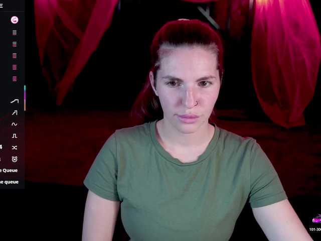 प्रसारण स्क्रीनशॉट DanielaReign