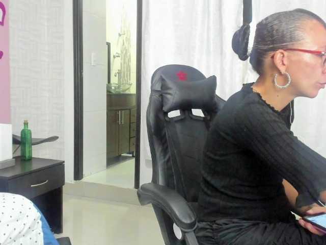 प्रसारण स्क्रीनशॉट Danielaxue