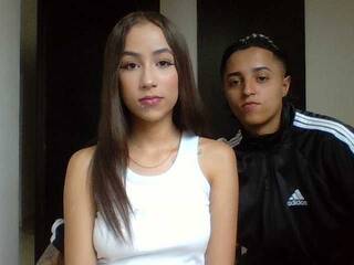 कामुक वीडियो चैट darks-angelx