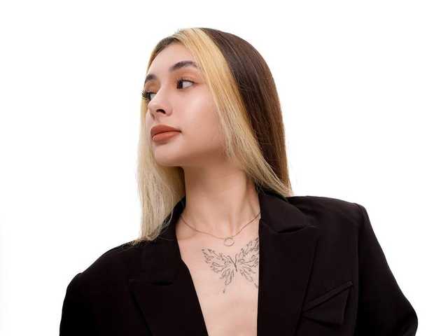 प्रोफ़ाइल की तस्वीर DarlaBelle