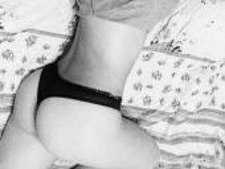 कामुक वीडियो चैट dasha0077