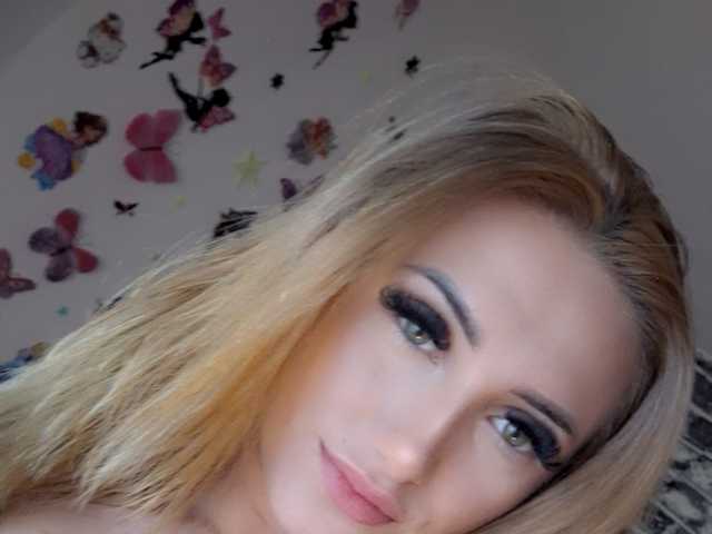 प्रोफ़ाइल की तस्वीर DeeaFun