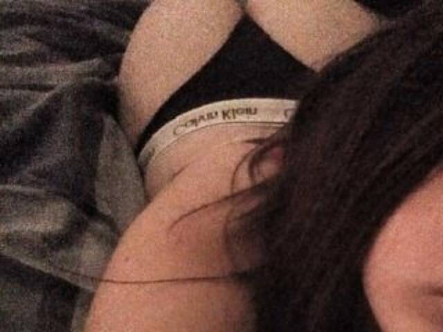 प्रोफ़ाइल की तस्वीर DemiMarx