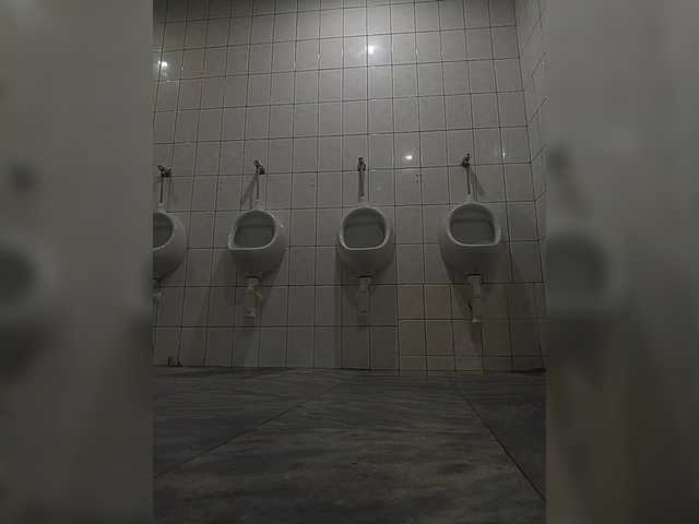 प्रसारण स्क्रीनशॉट SexyMilfMom4VOYERS