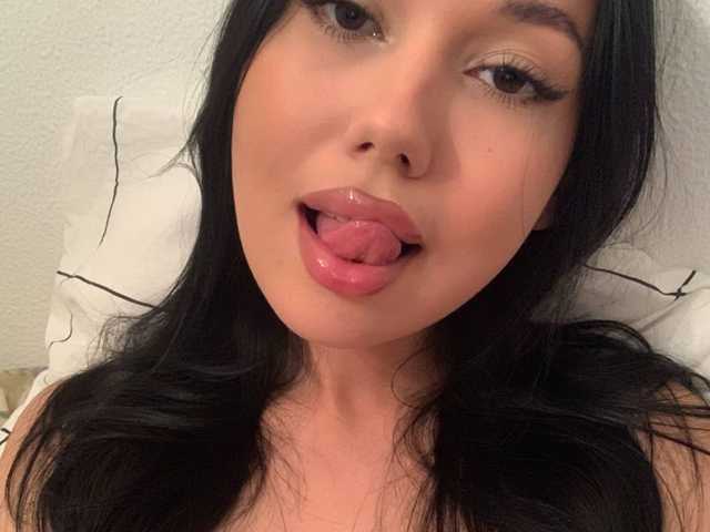 प्रोफ़ाइल की तस्वीर DillionHarper