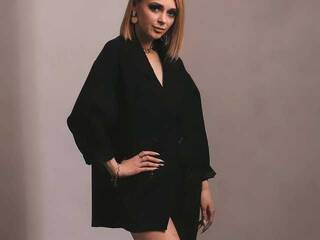 कामुक वीडियो चैट Dillza