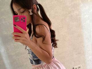 कामुक वीडियो चैट dinasun