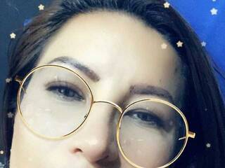 कामुक वीडियो चैट Dinawet