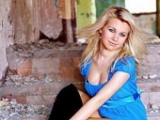 प्रोफ़ाइल की तस्वीर dirtygirl