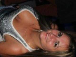 कामुक वीडियो चैट djerry666