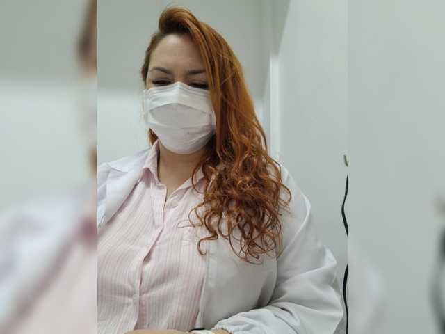 तस्वीरें Doctora-Danna At office... between patients fuck me...have DILDOS here..we can to do ALL MY MENU LOVENSE INTO MY PUSSY* Let's fuck harder
