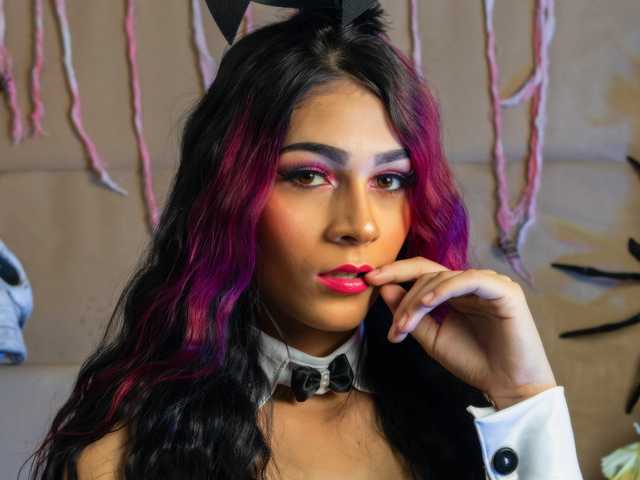 प्रोफ़ाइल की तस्वीर dollsquirts