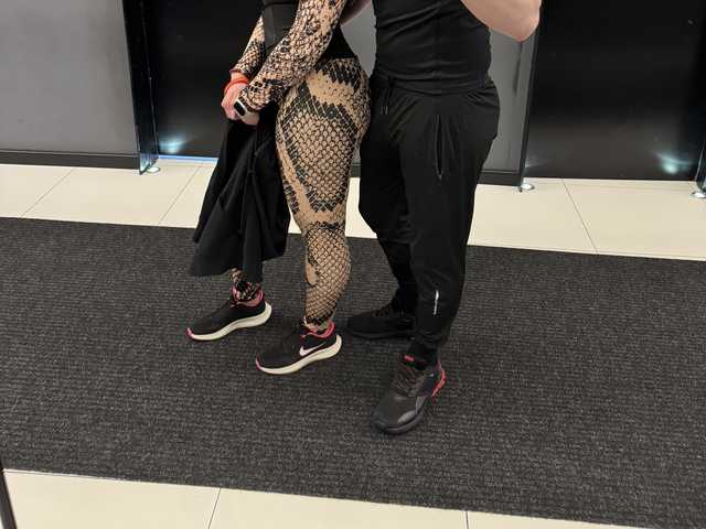 प्रोफ़ाइल की तस्वीर Sexy_twist