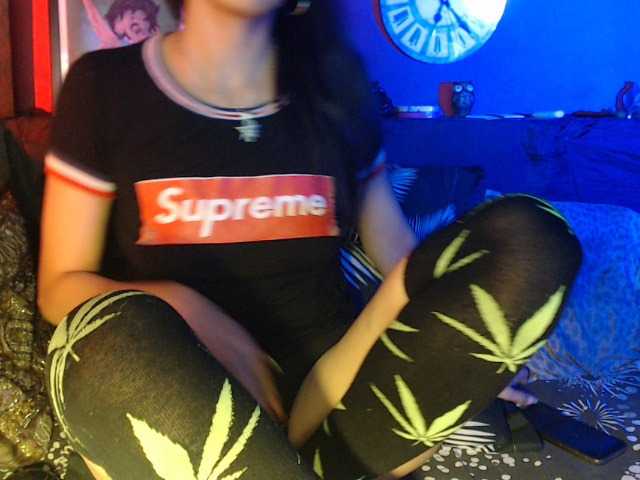 प्रसारण स्क्रीनशॉट Dra-DafneLove