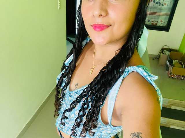 प्रोफ़ाइल की तस्वीर Dulcemelissa777