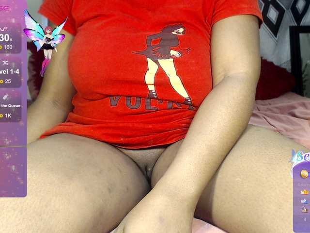 तस्वीरें EbonyGoddess 300 TKS BRING VIBRATOR. 500 TKS TO BRING DILDO. CUM MAKE ME CUM