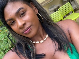 कामुक वीडियो चैट EbonyyQueenn
