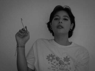 कामुक वीडियो चैट Electrajunes