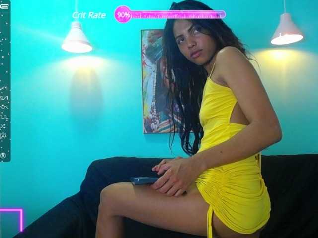 तस्वीरें Elettra-Horny ♥Hii bby, come to have the best day with me♥