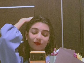 कामुक वीडियो चैट ElfyRares