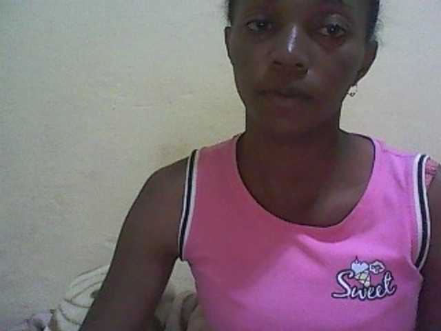 प्रसारण स्क्रीनशॉट ElianeXhot