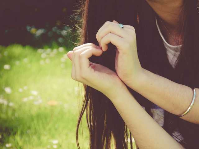 प्रोफ़ाइल की तस्वीर Elina-Rosee