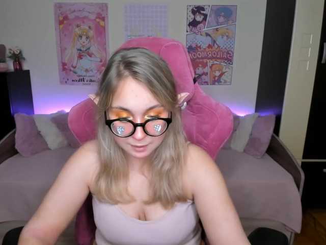 प्रसारण स्क्रीनशॉट ElissaBetty