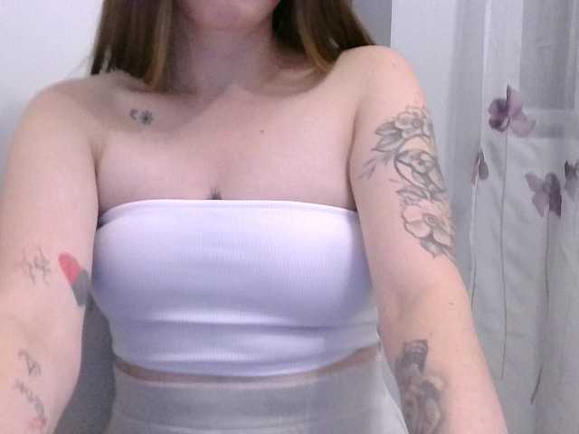 प्रसारण स्क्रीनशॉट Elizabet2244