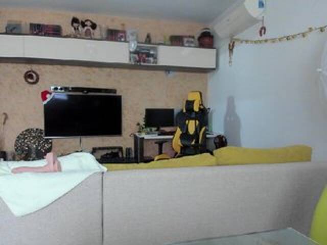 प्रसारण स्क्रीनशॉट Ellarouge