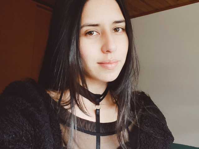 प्रोफ़ाइल की तस्वीर Ellie-Roux