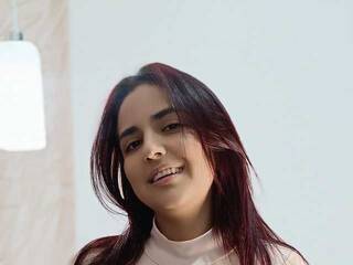 कामुक वीडियो चैट Emely-Cooper