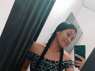 कामुक वीडियो चैट Emely18a