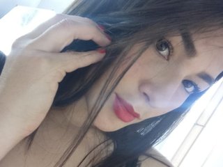 कामुक वीडियो चैट emili-mac