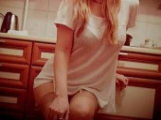 कामुक वीडियो चैट emilli5353