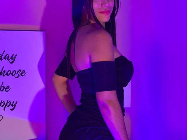 प्रोफ़ाइल की तस्वीर EmillyRoberts