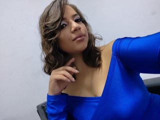 कामुक वीडियो चैट EmilyCali