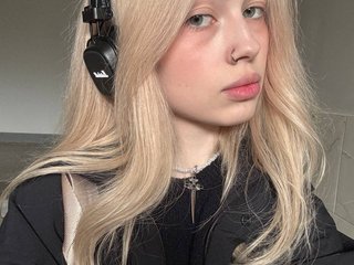 कामुक वीडियो चैट EmilyFlowers