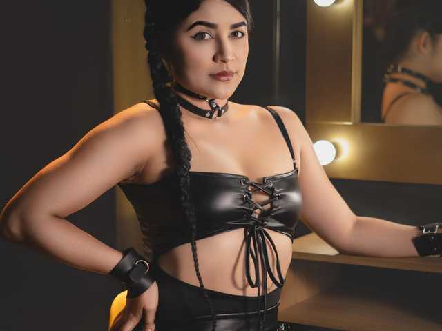 प्रोफ़ाइल की तस्वीर Emilyjhonson-1