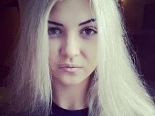 प्रोफ़ाइल की तस्वीर emilymad